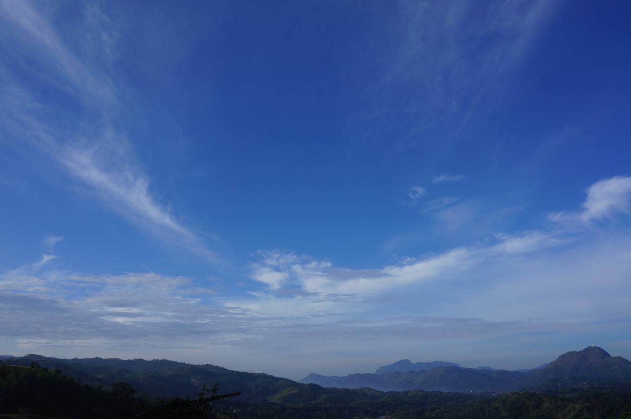 Bed and Breakfast Summit View à Kandy Extérieur photo