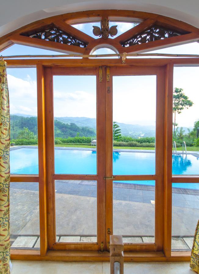 Bed and Breakfast Summit View à Kandy Extérieur photo